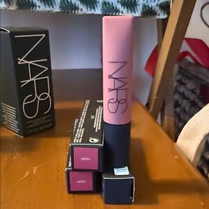 NARS Gypsy air matte Lip color